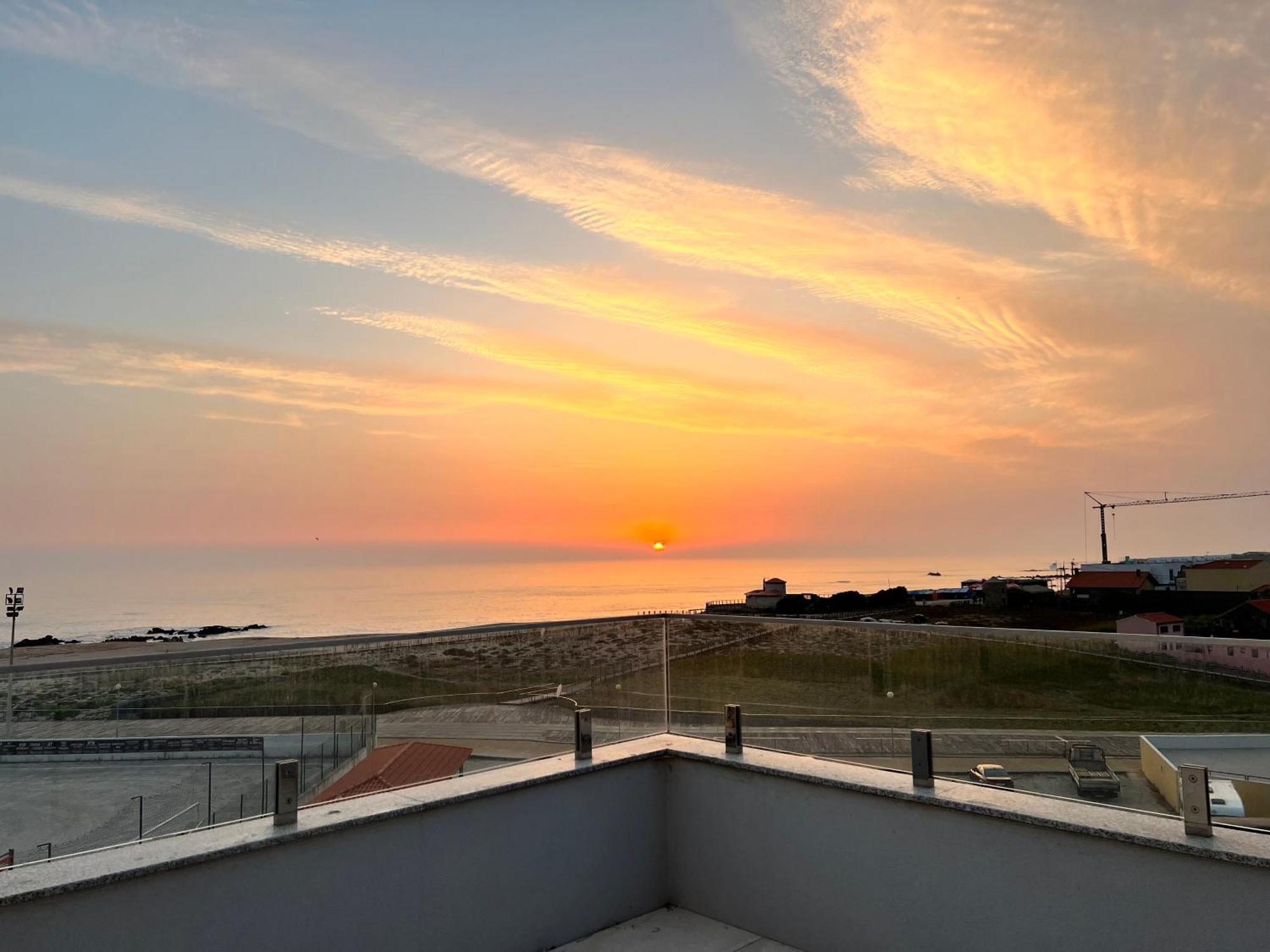 Póvoa de Varzim Sunset Studios מראה חיצוני תמונה